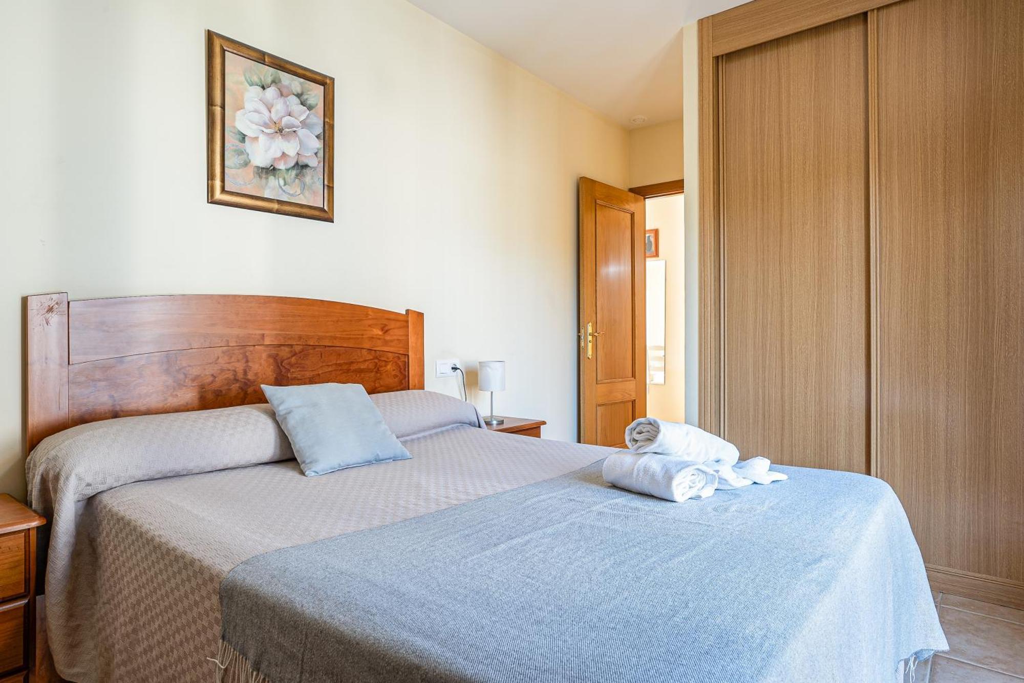 Apartamento Familiar Muy Soleado Cerca De La Playa Y Parking Incluido Chiclana de la Frontera Bagian luar foto
