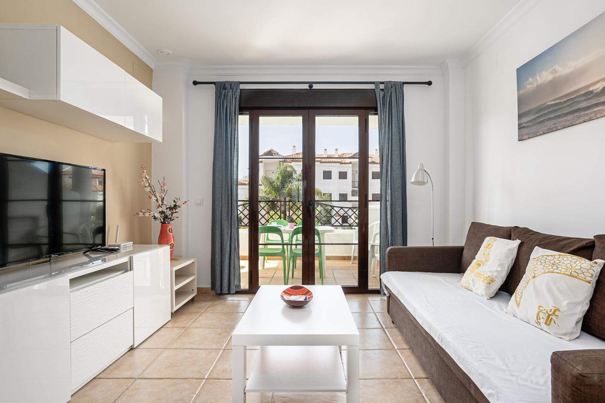 Apartamento Familiar Muy Soleado Cerca De La Playa Y Parking Incluido Chiclana de la Frontera Bagian luar foto